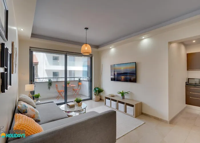 Dios Ponte 102 Beachfront דירה לרנקה