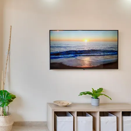 Dios Ponte 102 Beachfront 라르나카