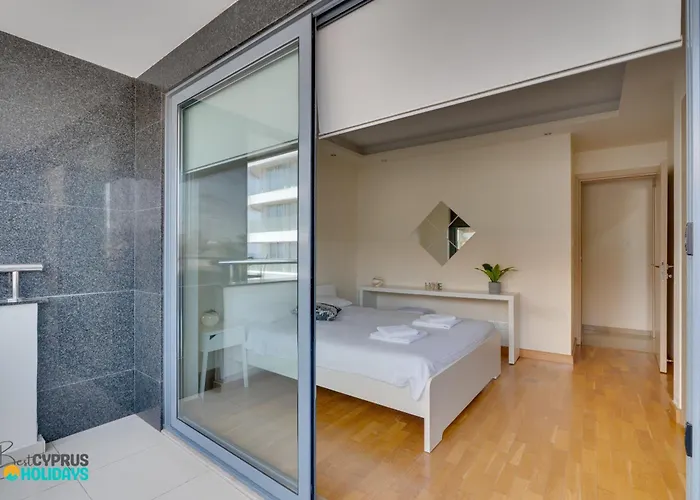 Apartmán Dios Ponte 102 Beachfront Larnaca